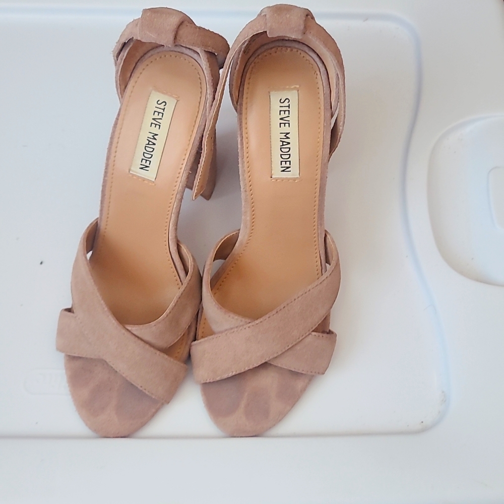Tan Beige Steve Madden Heels